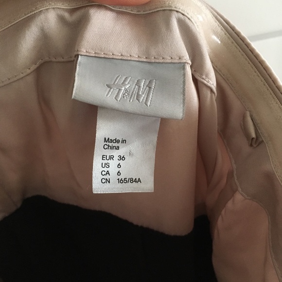 H&M mini dress - Picture 2 of 2